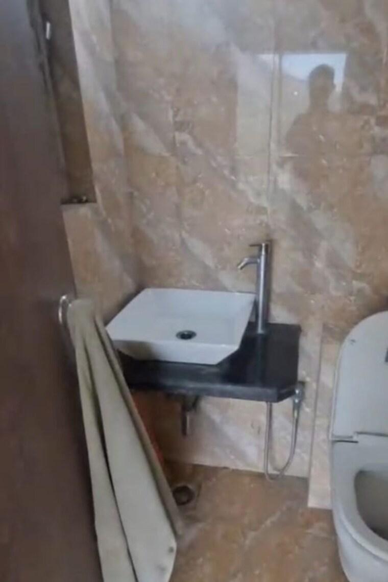 Bathroom, bharat-ecovistas 2 Bedroom 930 Sq.Ft. Apartment In Shilphata Thane 10363999