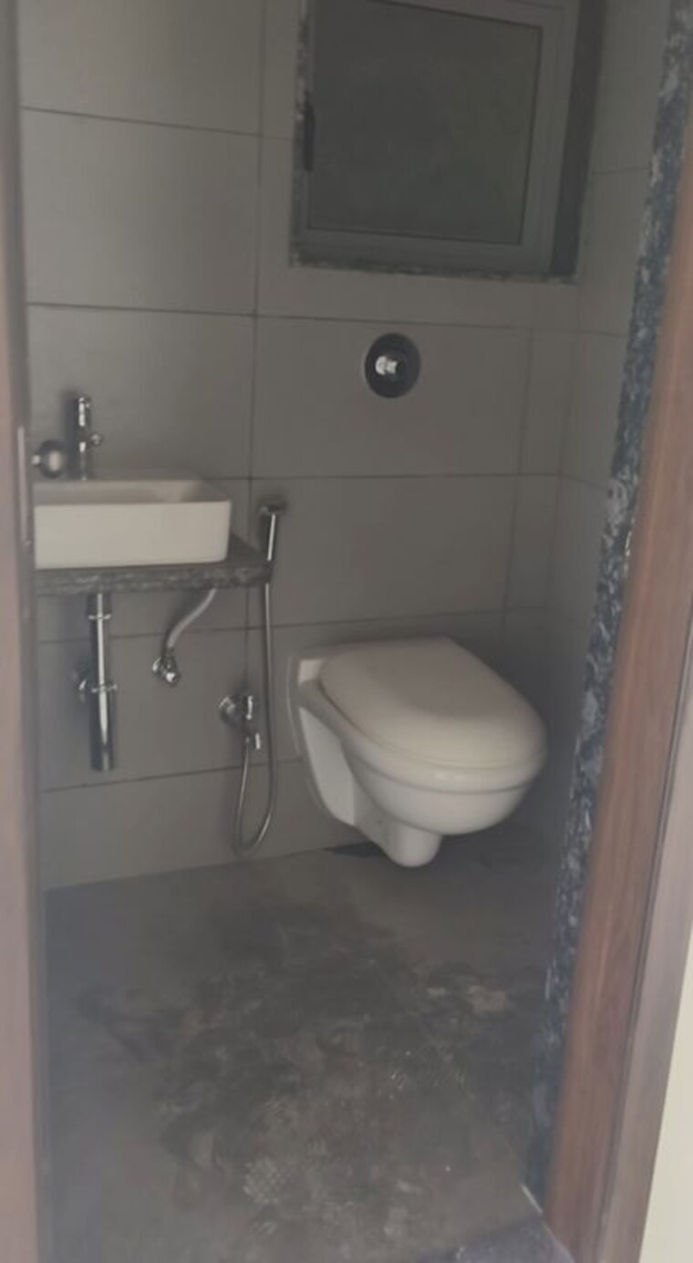 Bathroom, gsv-vertica Commercial Office Space 350 Sq.Ft. In Kharadi Pune 10363991