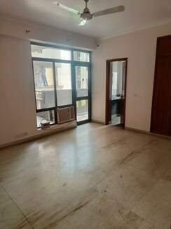 4 BHK + Store Room Apartment For Rent in Sheeba Apartment