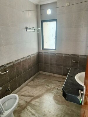 Kitchen in 4 BHK Apartment at Sheeba Apartment, Sector 28 – for Rent