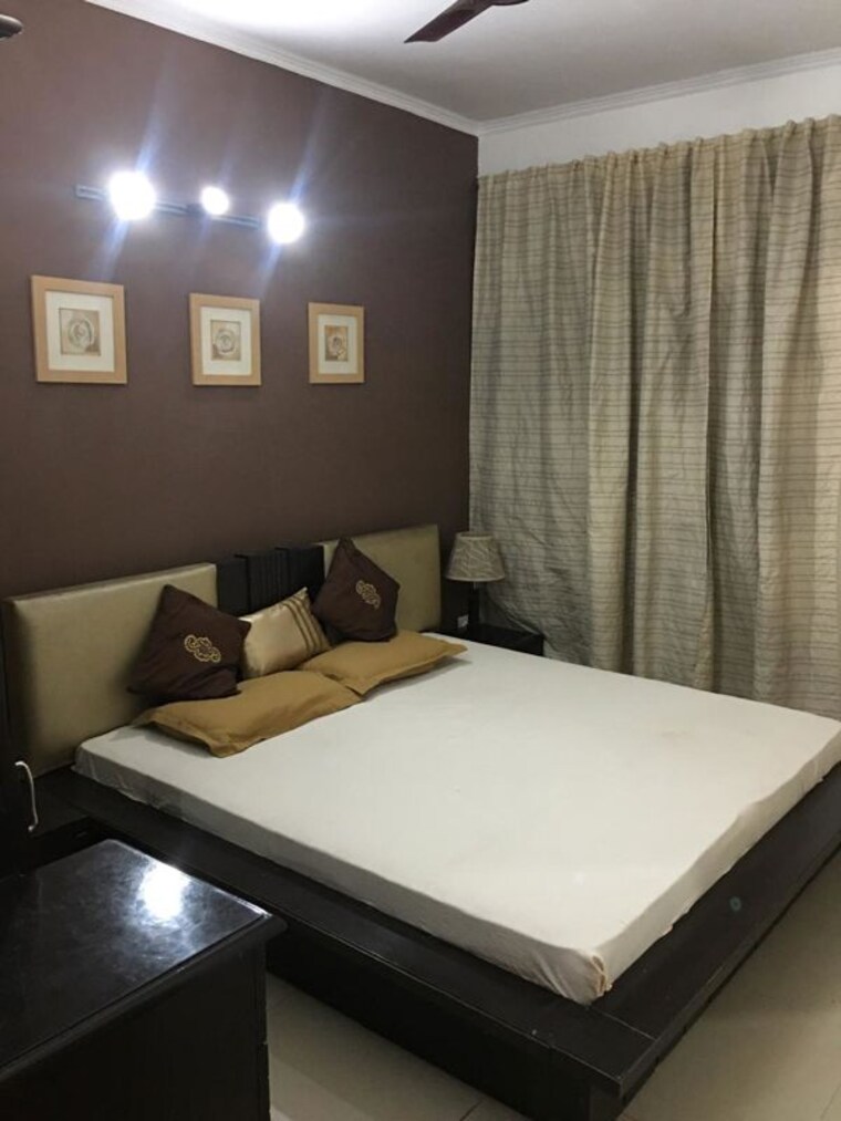 Bedroom, hamlin-apartment 3 Bedroom 1750 Sq.Ft. Apartment In Sector 43 Gurgaon 10364005