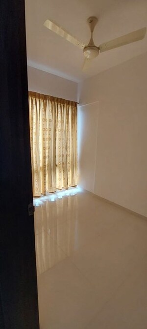 Bedroom in 2.5 BHK Apartment at Ravetkar Sukhniwas, Senapati Bapat Road – for Rent
