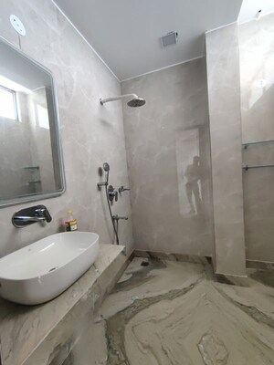 Bathroom in 2 BHK Builder Floor at South City 1 – for Rent