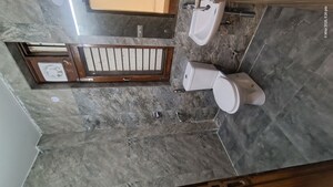 Bathroom in 3 BHK Builder Floor at Vijay Vihar Apartments Gurgaon, Sector 30 – for Rent