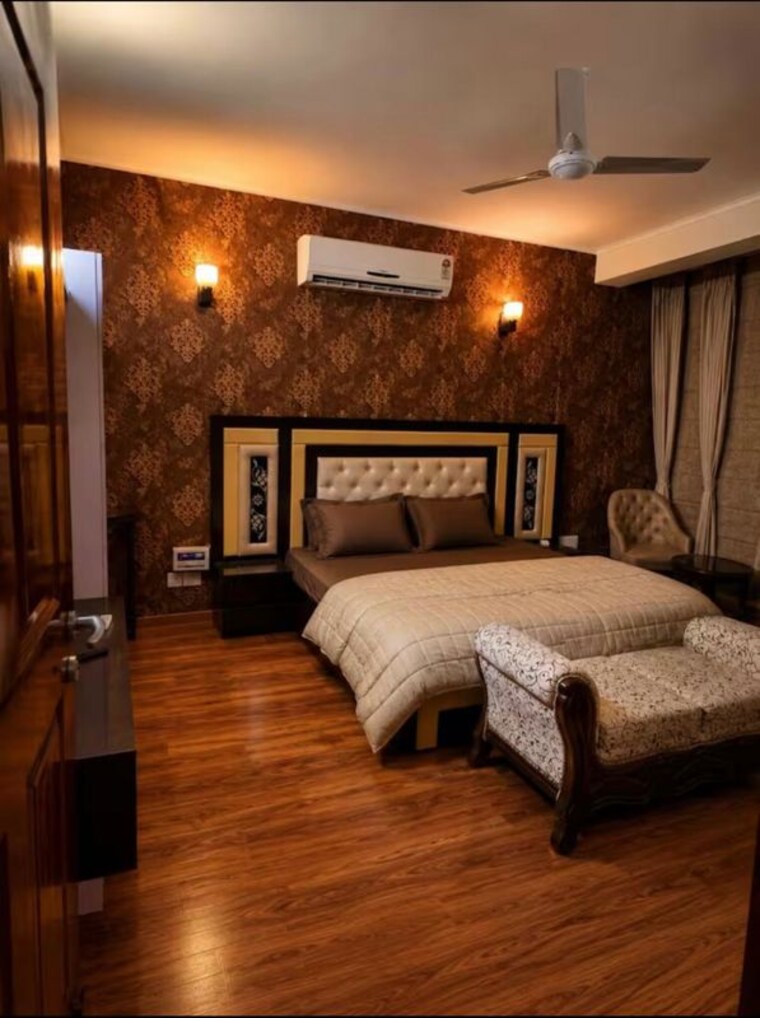 Living Room, unitech-south-city-heights 1 RK 650 Sq.Ft. Builder Floor In Sector 41 Gurgaon 10364024
