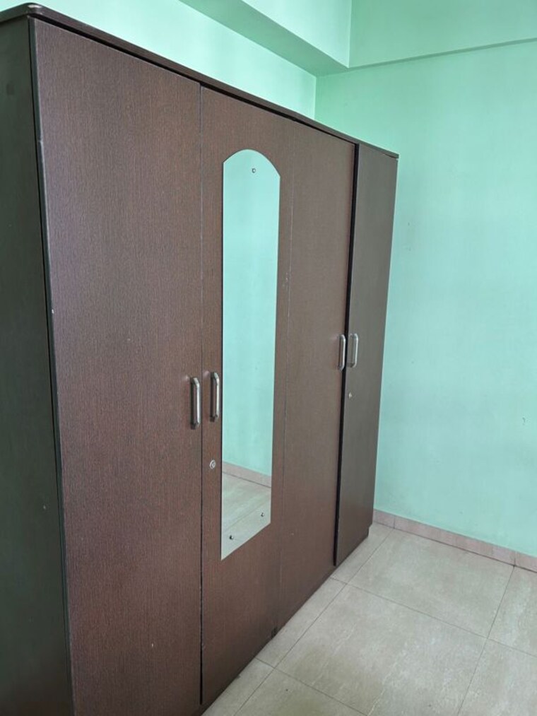 Bathroom, hiranandani-estate 2.5 Bedroom 900 Sq.Ft. Apartment In Ghodbunder Road Thane 10364039