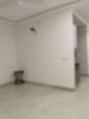 Room in 2 BHK Builder Floor at Malviya Nagar – for Rent