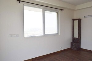 Bedroom in 3 BHK Apartment at Conscient Heritage Max, Sector 102 – for Rent