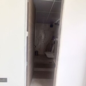 Furnished Amenities in 3 BHK Apartment at Gurukrupa Vyom, Juhu – for Rent