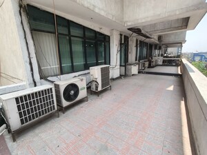 Parking in  Office Space at Netaji Subhash Place – for Rent