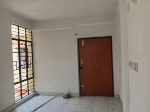 Room in 2 BHK Apartment at Moon Beam, Rajarhat – for Rent