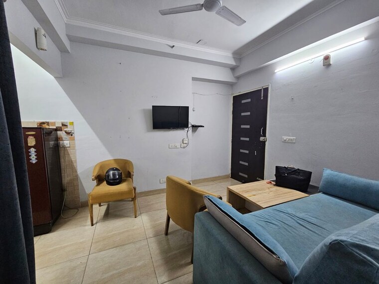 Team Area, gaur-city-2-14th-avenue 2 Bedroom 1000 Sq.Ft. Apartment In Sector 16c Greater Noida Greater Noida 10364121