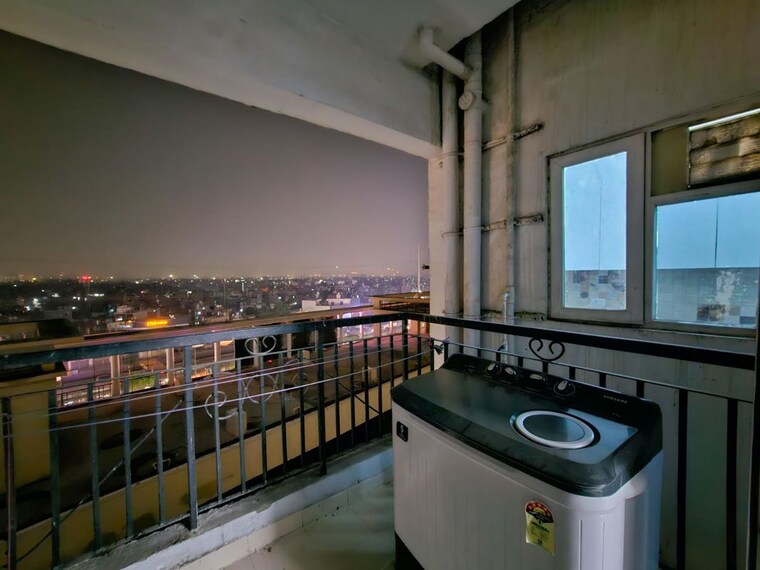 Kitchen, gaur-city-2-14th-avenue 2 Bedroom 1000 Sq.Ft. Apartment In Sector 16c Greater Noida Greater Noida 10364121