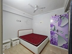 2 BHK Apartment For Rent in Gaur City 2 - 14th Avenue