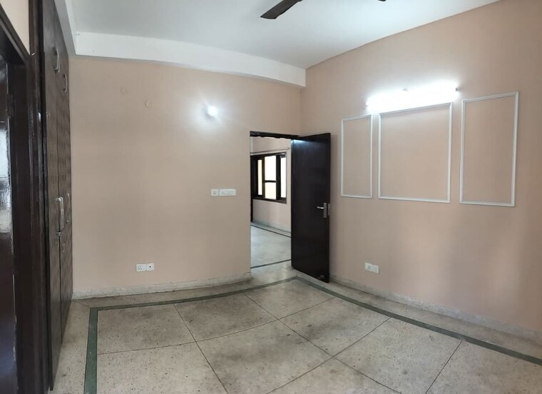 Room, omaxe-nri-city-apartments 3 Bedroom 1750 Sq.Ft. Apartment In Omega Ii Greater Noida Greater Noida 10364124