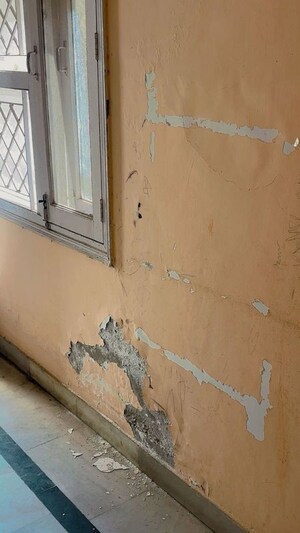 Room in 2 BHK Apartment at Migsun Twiinz, Eta Ii Greater Noida – for Sale
