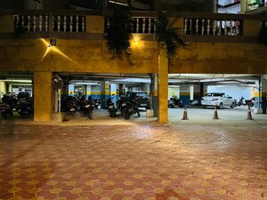 Parking in 2 BHK Apartment at Migsun Twiinz, Eta Ii Greater Noida – for Sale