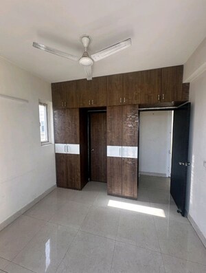2 BHK Apartment For Rent in Signature The Serenas, Sohna Sector 36