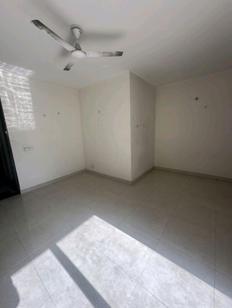 Room, signature-the-serenas 2 Bedroom 583 Sq.Ft. Apartment In Sohna Sector 36 Gurgaon 10364148
