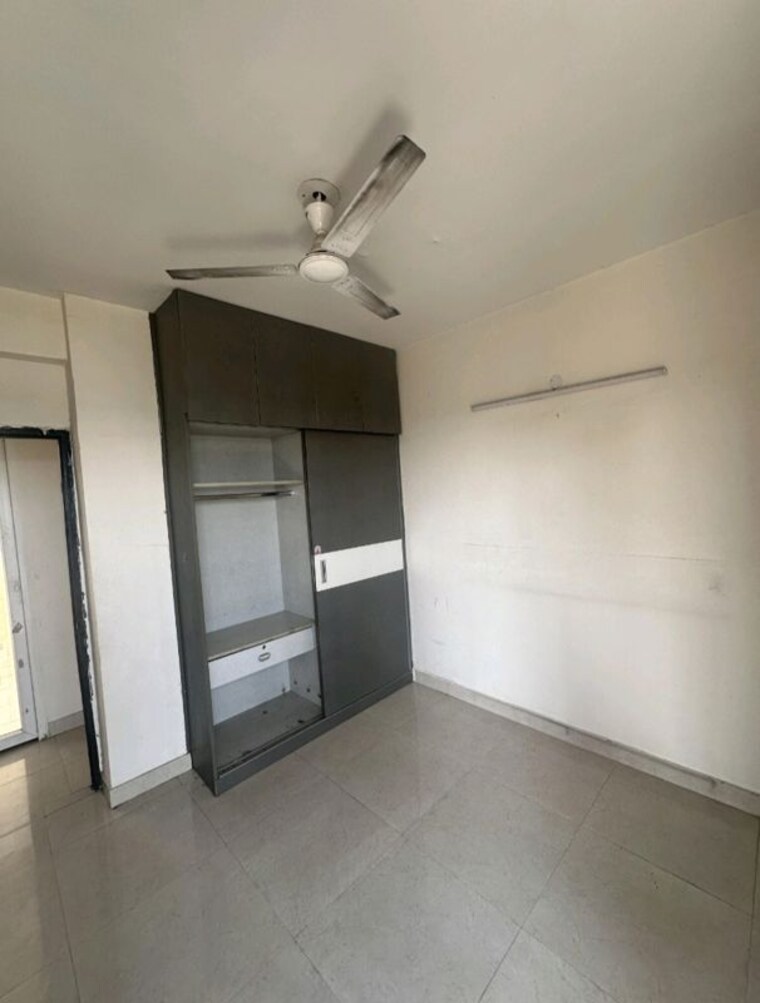 Room, signature-the-serenas 2 Bedroom 583 Sq.Ft. Apartment In Sohna Sector 36 Gurgaon 10364148