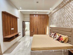 3 BHK + Pooja Room,Extra Room Apartment For Rent in Sector 10A