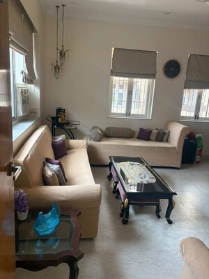 Gym in 2 BHK Apartment at Apollo Bunder – for Rent