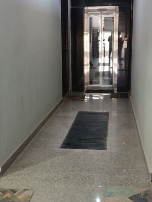 Building Lobby in 1 RK Apartment at Katwaria Sarai – for Rent