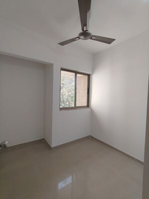 Room in 1.5 BHK Apartment at Casa RioGold, Dombivli East – for Rent