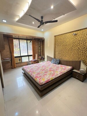 Bedroom in 3 BHK Apartment at GHP Neptune Suncity, Vikhroli West – for Rent