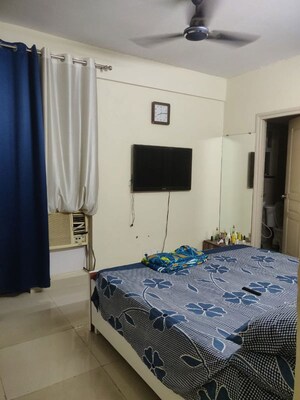 Bedroom in 2 BHK Apartment at Logix Blossom Zest, Sector 143 – for Rent