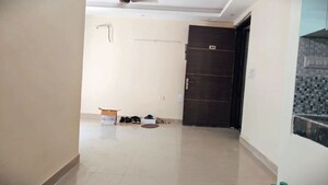 Room in 2 BHK Apartment at Sikka Kaamna Greens, Sector 143a Noida – for Rent