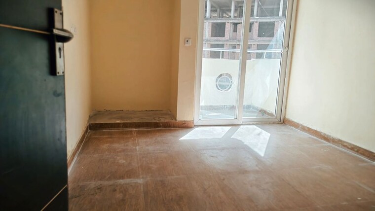 Room, sikka-kaamna-greens 2 Bedroom 950 Sq.Ft. Apartment In Sector 143a Noida Noida 10364262