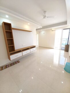 2 BHK + Extra Room Apartment For Rent in Signature The Millennia 2