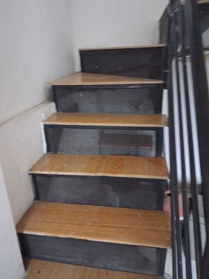 Furnished Amenities in 2 BHK Apartment at Mansi Maniratna Complex, Walvekar Nagar – for Rent