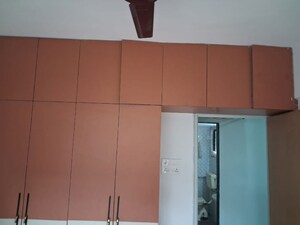 Furnished Amenities in 2 BHK Apartment at Mansi Maniratna Complex, Walvekar Nagar – for Rent