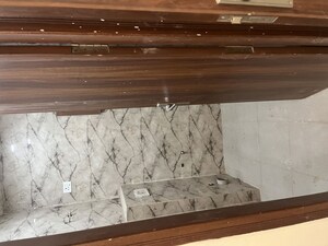 Furnished Amenities in 2 BHK Builder Floor at Sector 73 – for Sale