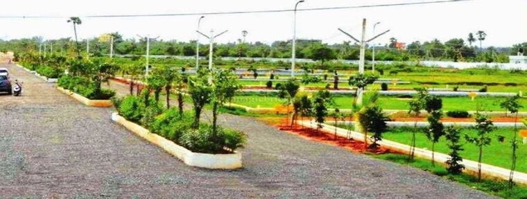 Garden, indo-magadha  200 Sq.Yd. Plot In Kadthal Hyderabad 10364386