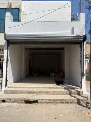  Showroom For Rent in Sector 10