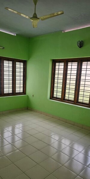 Room in 4 BHK Independent House at Pettah – for Sale