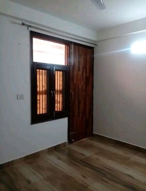 Room in 1 BHK Builder Floor at Saket – for Rent