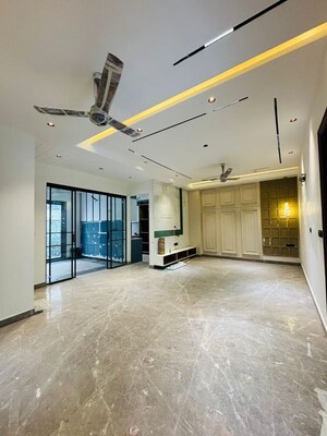 3 BHK Builder Floor For Sale in BPTP Green Oaks, Sector 70a