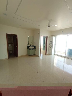 3 BHK Apartment For Rent in Aurobindo The Regent, Kondapur