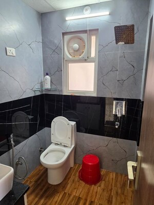 Bathroom in 1 BHK Apartment at Alaknanda Apartment Gomti Nagar, Gomti Nagar – for Sale