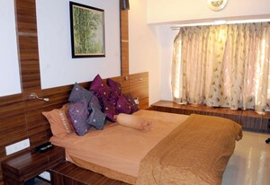Bedroom in 2 BHK Apartment at Sandesh Nagar – for Rent
