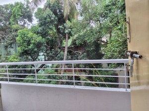 Balcony in 1 BHK Apartment at Deccan Gymkhana – for Rent