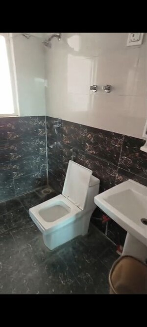 Attached Bathroom in 2 BHK Apartment at Migsun Ultimo, Omicron Iii Greater Noida – for Sale