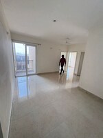 2 BHK 1000 Sq.Ft. Apartment in Signature The Millennia 3