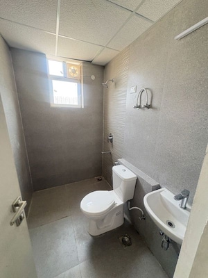Bathroom in 3 BHK Apartment at Signature Global City, Sector 37d – for Rent