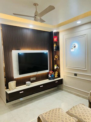 Living Room in 3 BHK Apartment at BPTP Park Grandeura, Sector 82 – for Sale