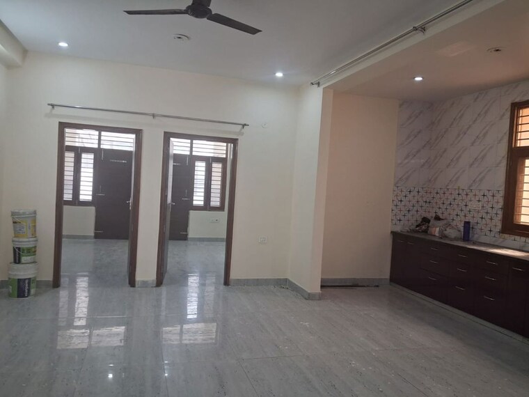 Room, rajendra colony 3.5 Bedroom 2250 Sq.Ft. Independent House In Rajendra Colony Faridabad 10364633